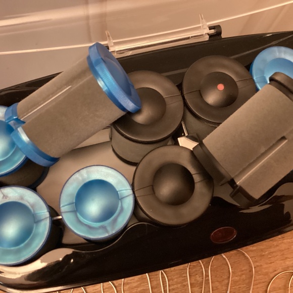 Conair Ceramic Hot Rollers with Clips - Picture 4 of 9